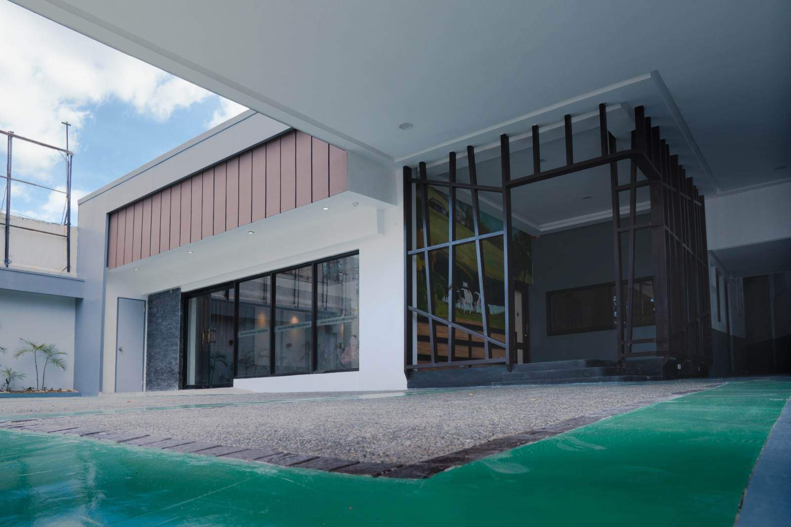 COMMERCIAL/RESIDENTIAL PROPERTY IN PLAINVIEW MANDALUYONG